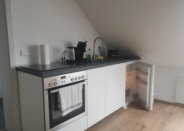 Messe Apartment Bin